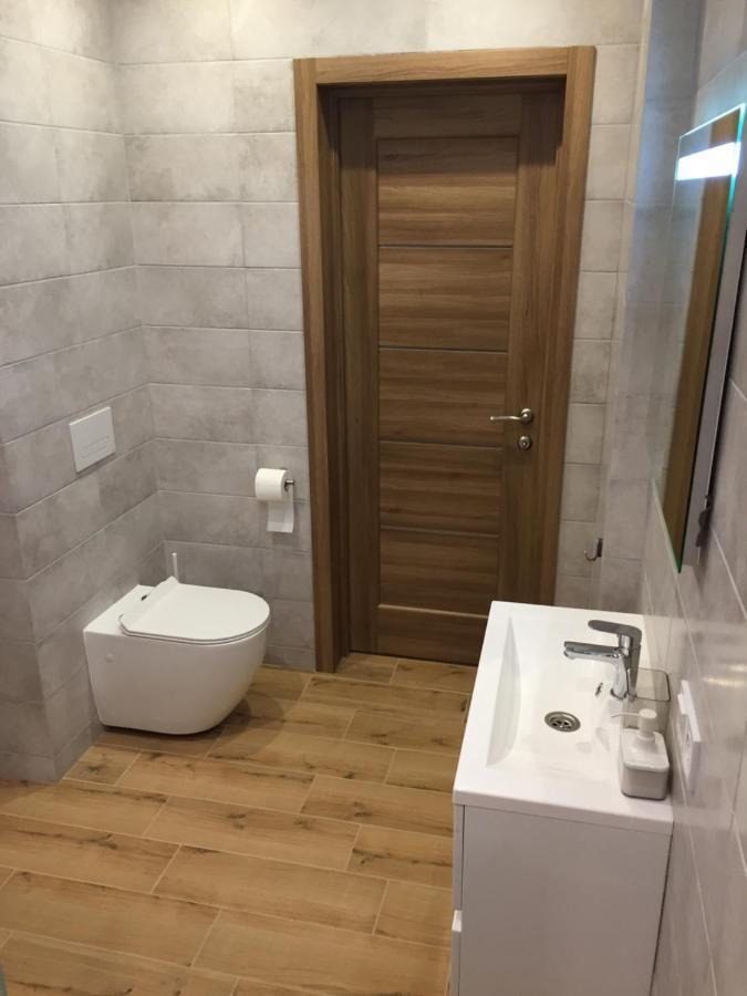 Scandinavian Apartment Lviv Bagian luar foto
